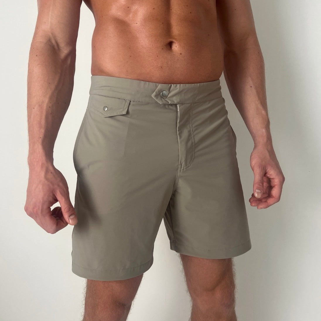 LUCA SHORT | MOCHA MID LENGTH