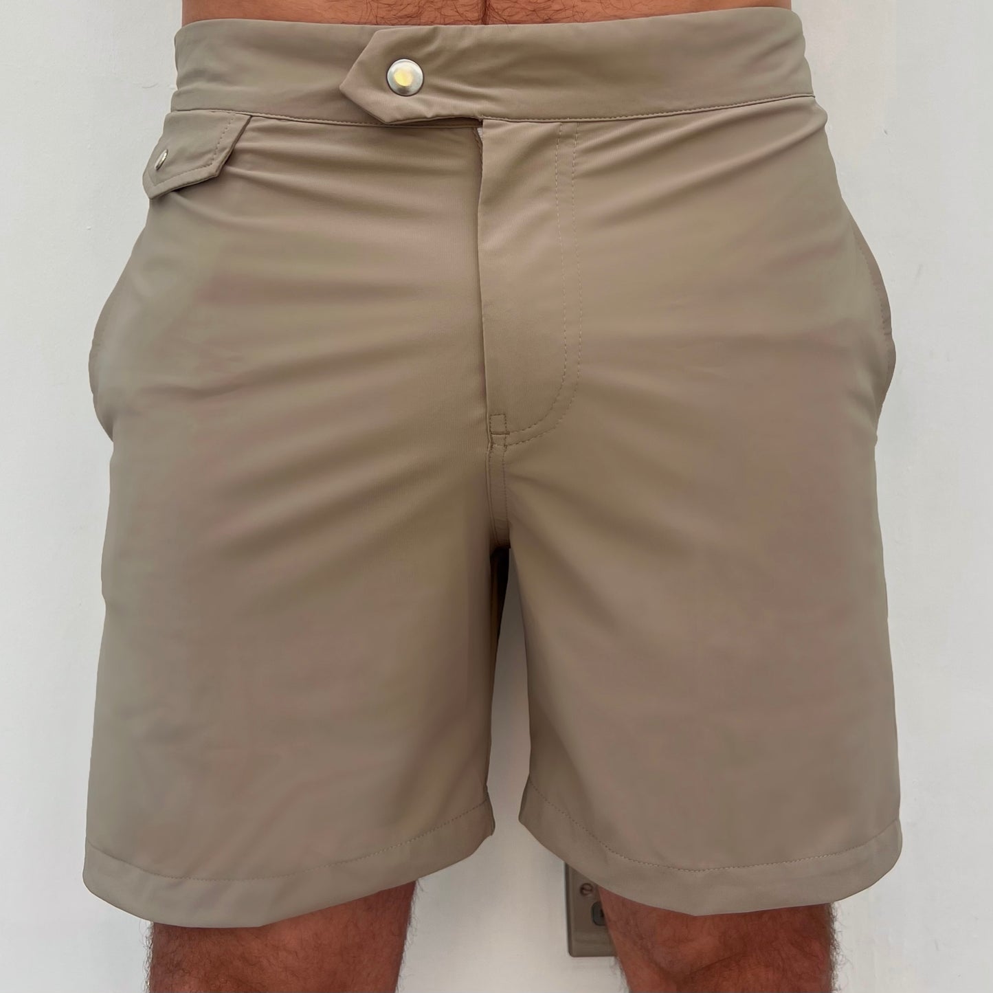 LUCA SHORT | MOCHA MID LENGTH